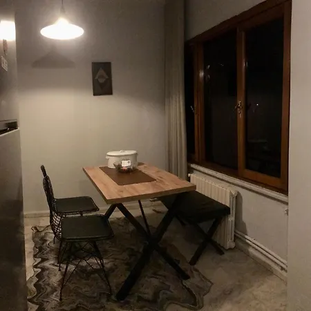 ホームステイ Cozy House-room イスタンブール